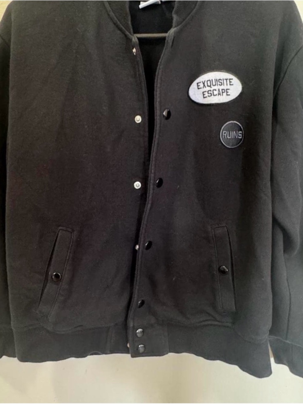 Carhartt Black Bomber Jacket with Patch Details
